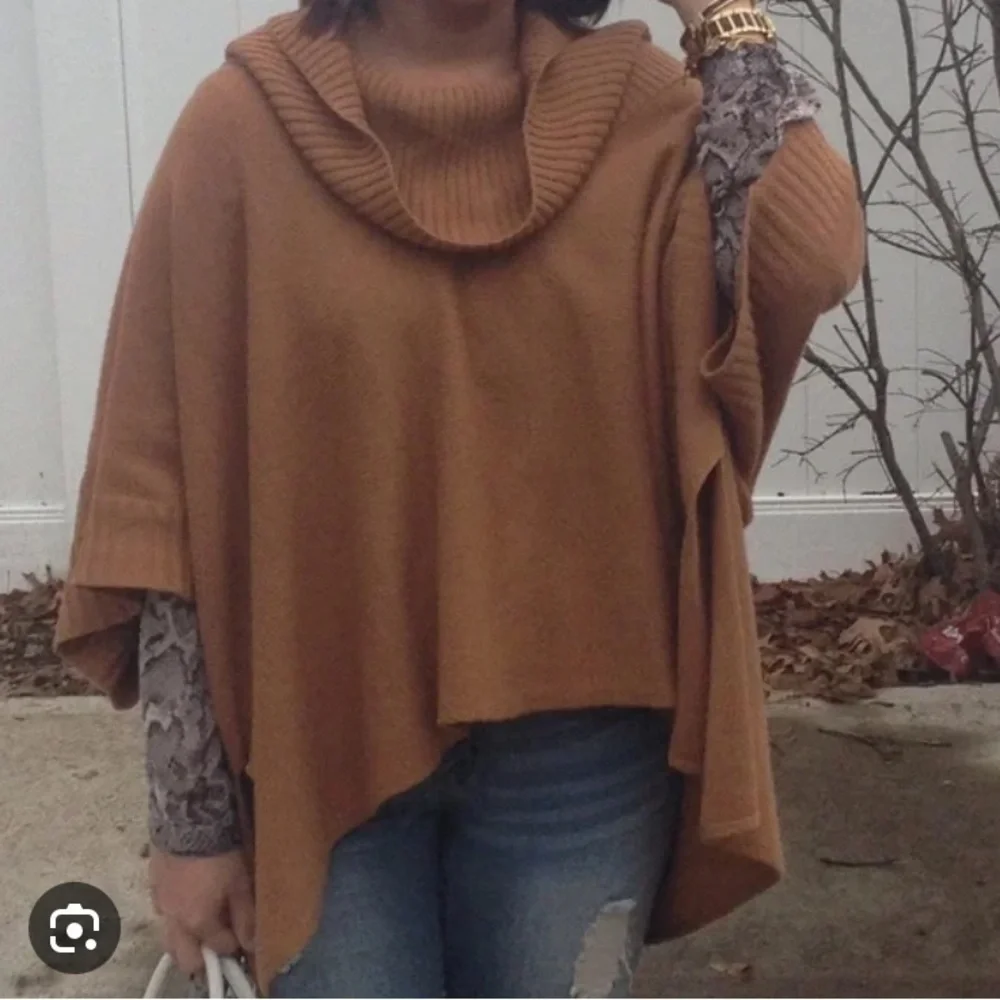 H&M - Cowl Neck High-Low Sweater Poncho - OS
